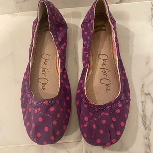 TOMS Ballet Flat Purple Pink Polka Dot size 8